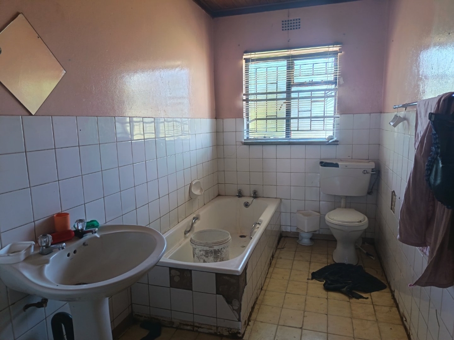 Commercial Property for Sale in Lakeview Free State